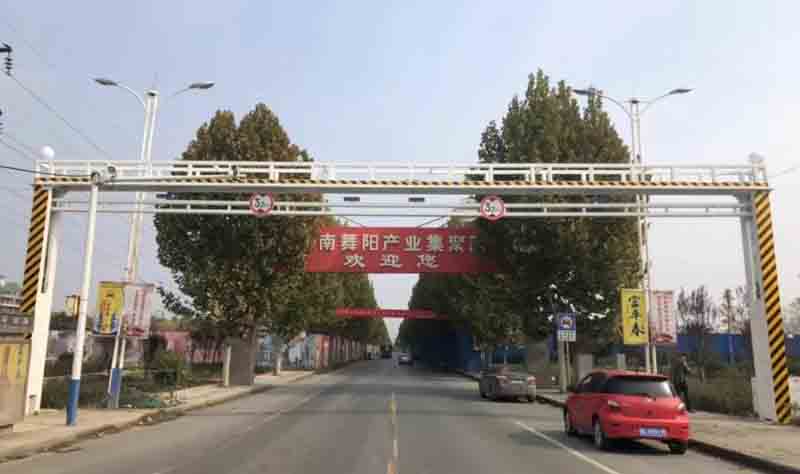 河池电动液压限高架